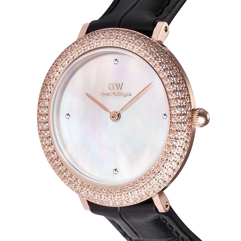 Daniel Wellington Watches Crystal Bezel 2-Hand 32mm Leather Band