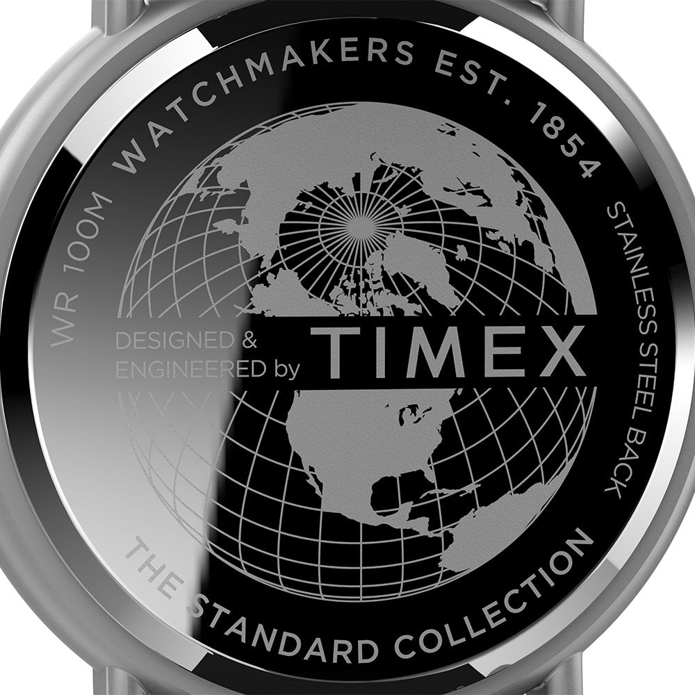 Timex Standard Diver 3-Hand 43mm Resin Band