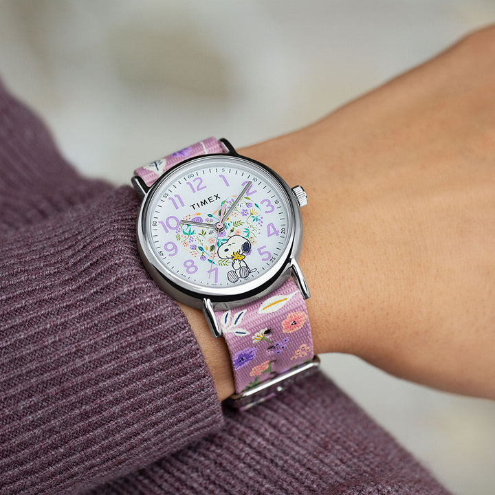 Timex x Peanuts Weekender In Bloom 38mm Quartz Watch TW2V77800 Timex Weekender X Peanuts Quartz White Dial Ladies Watch  main image 4